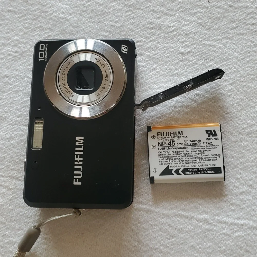 Fujifilm FinePix J20 Digital Camera 10.0MP 3x Optical Zoom Black Digicam NP-45